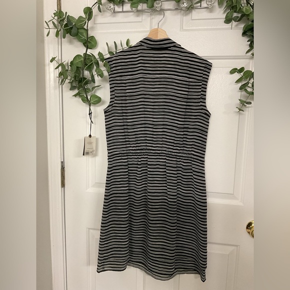 TOMMY HILFIGER Black and White Sleeveless Dress. SIZE L - Picture 3 of 8
